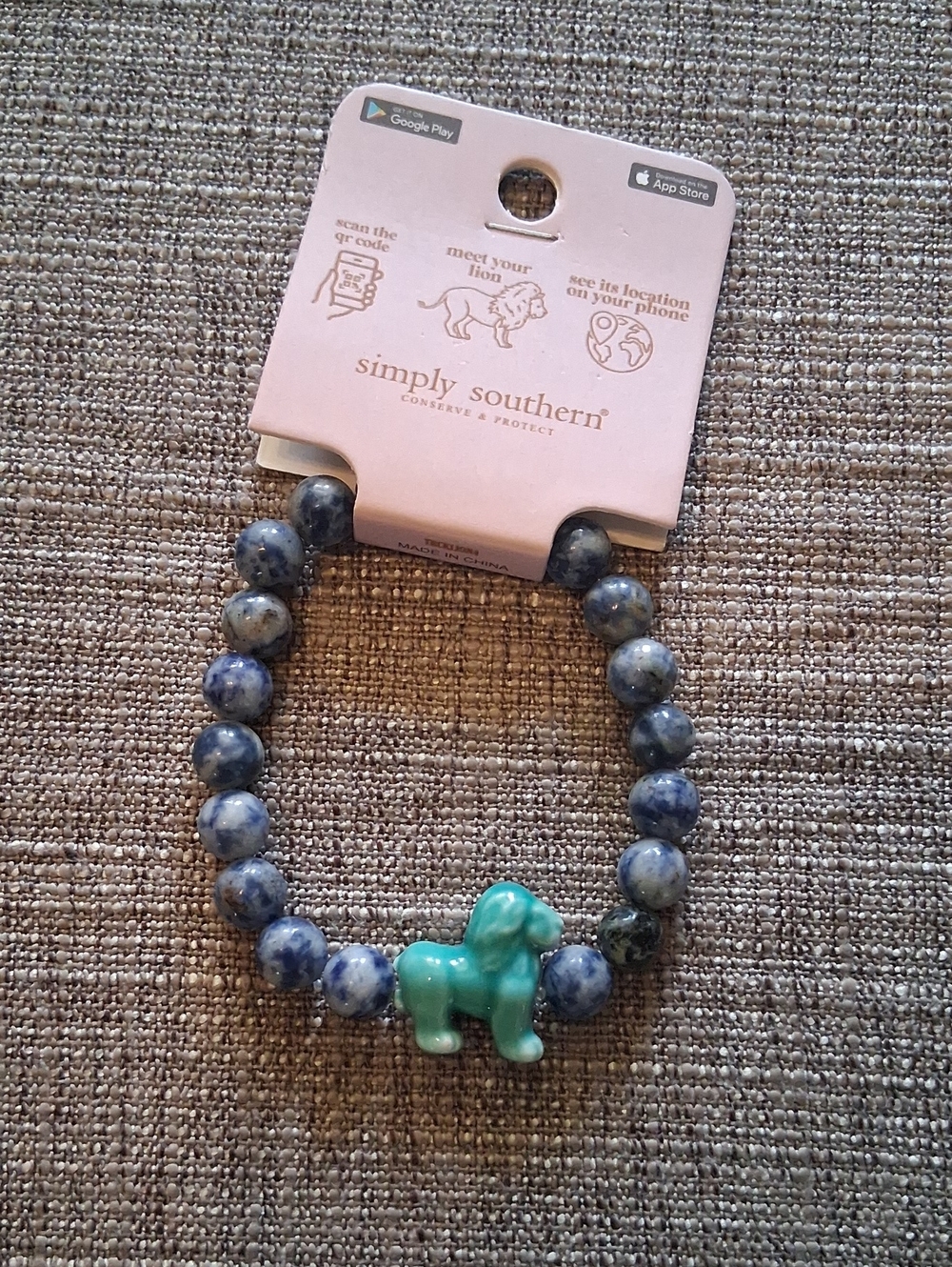Simply Southern Blue Beaded Bracelet With Teal Lion